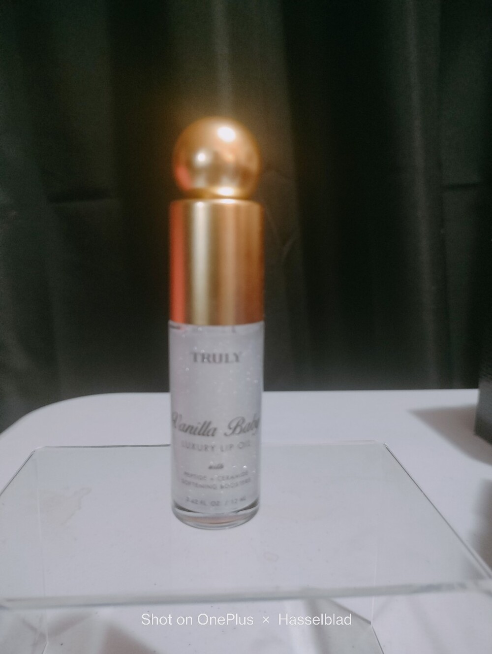 TRULY Vanilla Baby Peptide Lip Oil with Gold Cap - Clear Sparkle